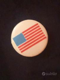 Distintivo a spilla c/design bandiera americana