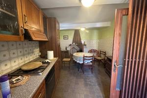 CASA SEMINDIPENDENTE A BORGO A MOZZANO