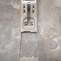 Tunnel centrale Nissan Terrano II