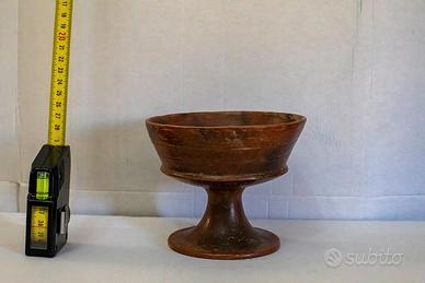 riproduzione artistica di calice Etrusco di impast