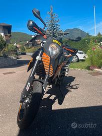KTM 690 smc– 2007
