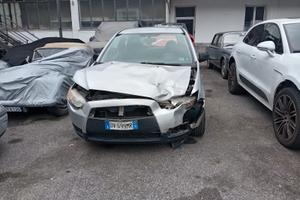 MITSUBISHI Colt 6ª serie - 2009