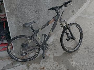 Bici Camo vintage Da bomb