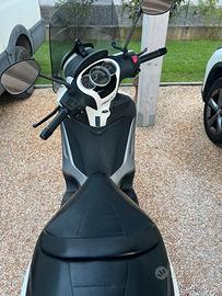 Piaggio beverly 350