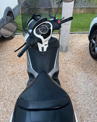 Piaggio beverly 350