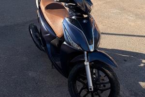 Disponibile Kymco people s