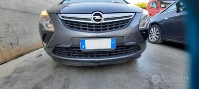 OPEL ZAFIRA 2012 - PARAURTI ANTERIORE