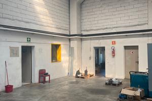 Porzione di capannone