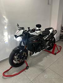 Triumph Speed Triple 1050 RS