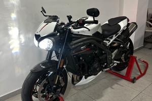 Triumph Speed Triple 1050 RS