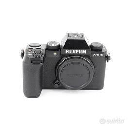 Fujifilm X-S10