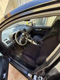 Toyota Auris 2.0 diesel