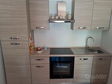 Cucina lineare