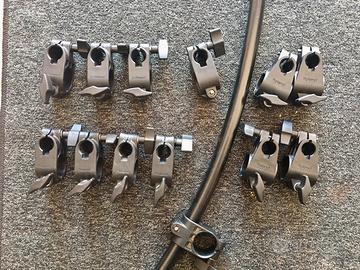 Roland Clamp per Rack per batterie Elettroniche