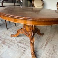 Tavolo tondo stile antico, piano in radica