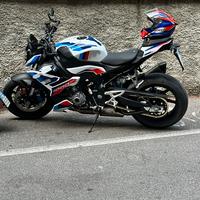 BMW m 1000 r