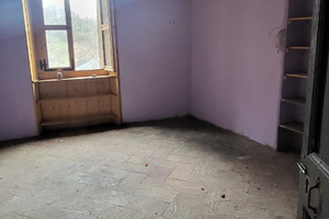 Appartamento su 3 piani rustico ad Asso