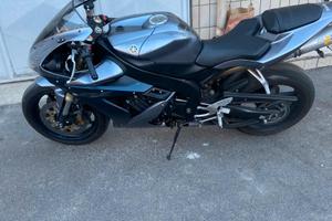 Yamaha YZF R1 - 2005