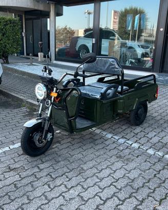 Triciclo XPB 100% Electric Scooter 3 ruote Cargo