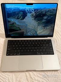 MacBook Pro 14 2021 M1 Pro 1Tb ssd 16Gb di memoria