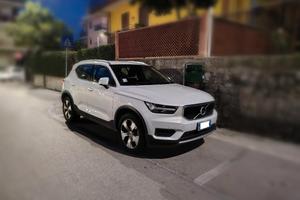 VOLVO XC40 T3 GEARTRONIC BUSINESS