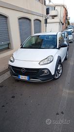 Opel Adam rocks