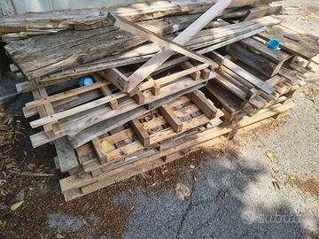 Pallet / bancali in legno