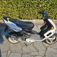 Peugeot Speedfight 2 50cc LC - Edizione R-Cup (200