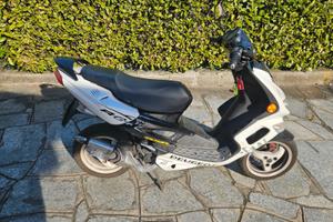 Peugeot Speedfight 2 50cc LC - Edizione R-Cup (200