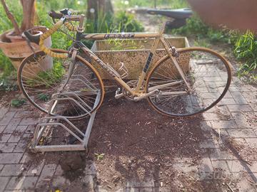 BICI DA GARA F. MOSER