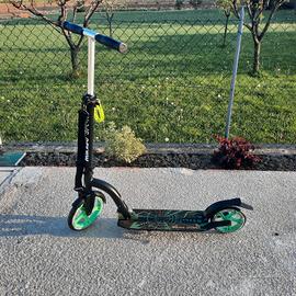 Monopattino 