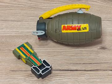 Militare ARMY GEAR vintage Base, veicolii,soldati