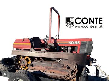Trattore cingolato usato FIAT 60-85 V con rimorchi