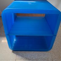 Comodino blu