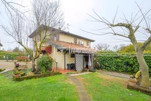 PORZIONE DI BIFAMILIARE DI RECENTE COSTRUZIONE CON