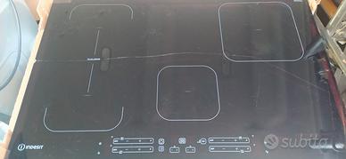 piano di cottura a induzione indesit