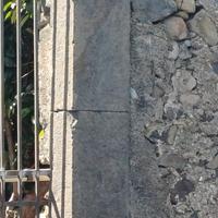 Portale in Pietra Lavica