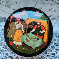 Scatola vintage russa 