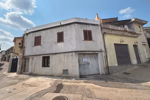Villacidro - Indipendente con ampia terrazza