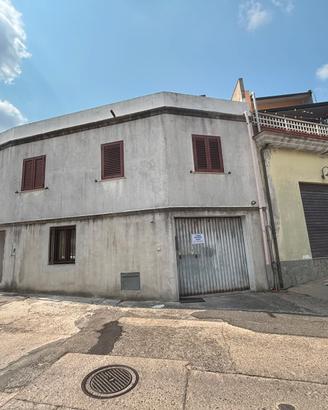 Villacidro - Indipendente con ampia terrazza