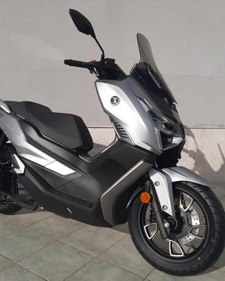 Voge Sfida SR1 125 GT