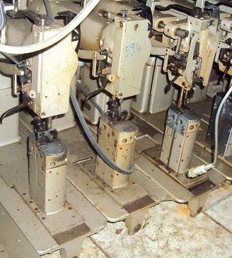Macchine per cucire a colonna