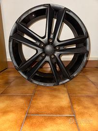 Cerchi in lega 18” neri opachi per Audi Q5 – 5x112
