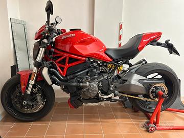 Ducati Monster 1200