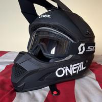 Casco Oneal