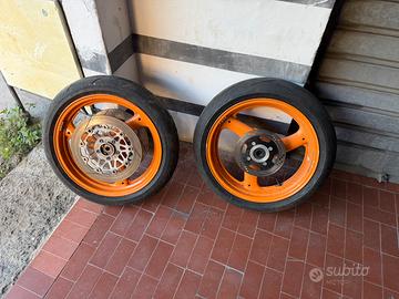 Cerchi Suzuki Rgv gamma 250