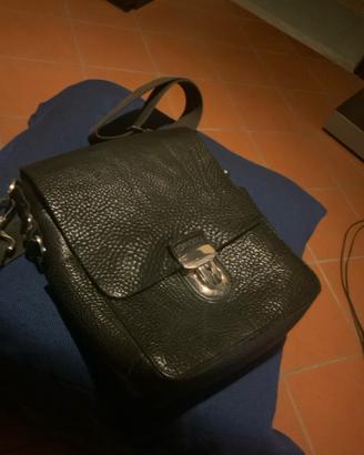 Borsa a tracolla unisex in pelle della Geox