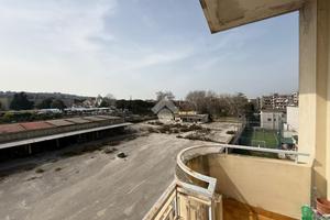 3 LOCALI A MARANO DI NAPOLI