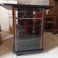 Mobile per televisione con ruote 