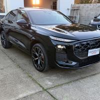 Audi Q3 SPB 2.0TDI 150cv S tronic S Line Tetto 202